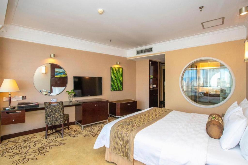 Qingdao Blue Horizon Hotel Laoshan Exterior photo